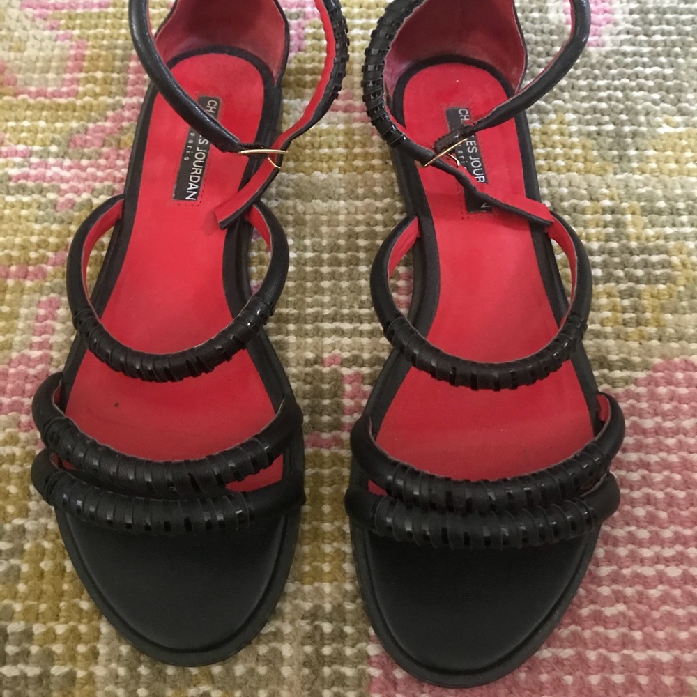 Charles Jourdan black leather sandal